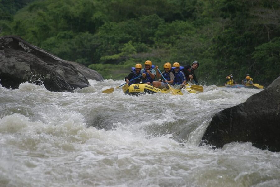 Rio: White Water Rafting Adventure tour in Rio de Janeiro - The best part of rafting is also the simplest: listening and timing