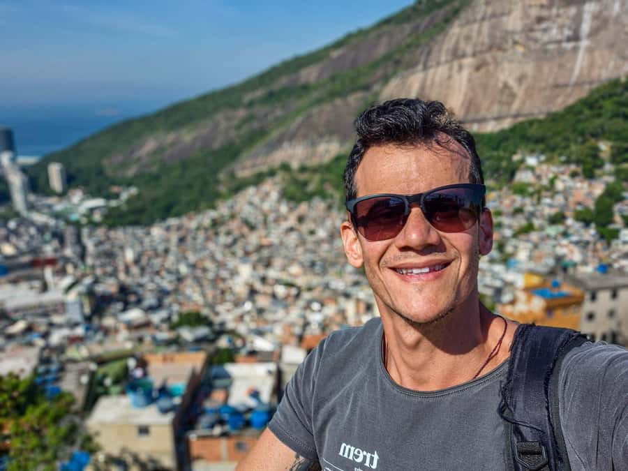 Rocinha Jeep Tour: A Journey into the Soul of the Favela! - Why a Rocinha Jeep Tour in Rio Feels Different