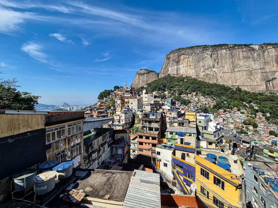 Rocinha Jeep Tour: A Journey into the Soul of the Favela! - Safety and Police-Pacified Context: How to Handle It Respectfully
