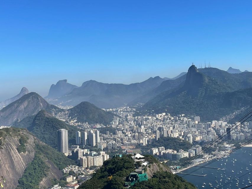 Rocinha: Walking tour - The Walking Flow and the End Stop for Shopping and Food