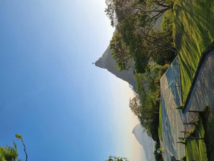 Rocinha: Walking tour - What You Learn on the Street: Culture, Community, and Daily Life