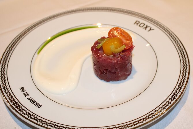 Roxy Dinner Official Dinner and Spectacle - Price and value: is $170.77 a smart use of your Rio budget?