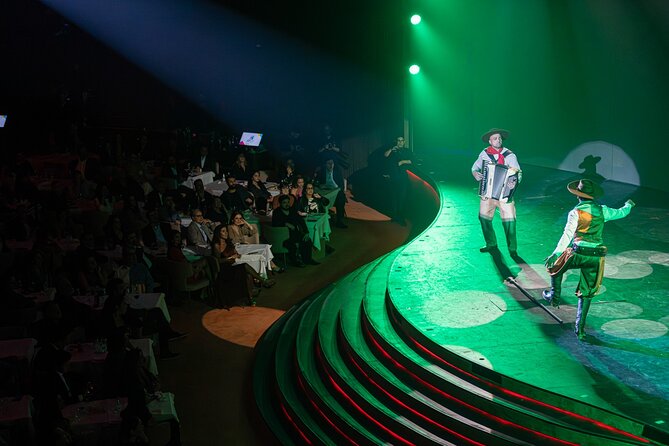 Roxy Show - Brazilian Rhythms with optional Barbecue Dinner - Stop 1: the Roxy Dinner Show and Aquele Abraço