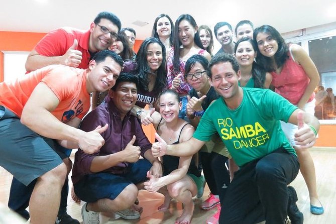 Samba Class in Copacabana - Group Size and Crowding: The Real-World Consideration