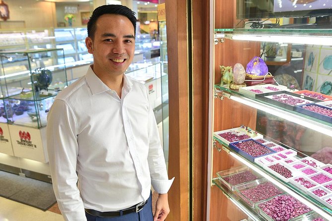 Semiprecious Gemstones Shopping Tour with Hotel pickup and drop-off - Meeting Point You Should Have Easy Access To