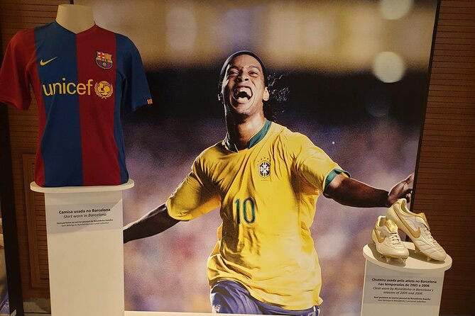 Stadium Stories & Food: Join a Maracanã stadium tour with a Local - The Walking Segment Around Maracanã’s Neighborhood
