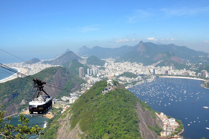 Sugar Loaf and Christ Redeemer - Express Tour - Christ the Redeeder: getting to Corcovado and using your time well