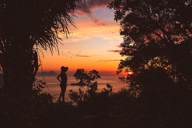 Sunrise in the Telegraph Stone - photos and expert guide - Who this Rio sunrise hike is best for