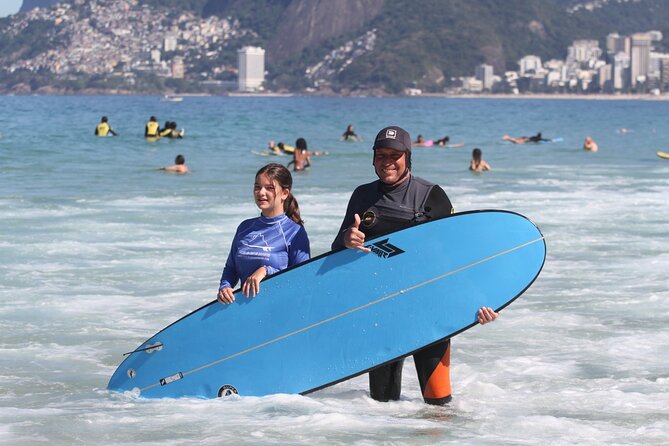Surf class in Arpoador - Who You’ll Be Surfing With, and Why Reduced Groups Matter