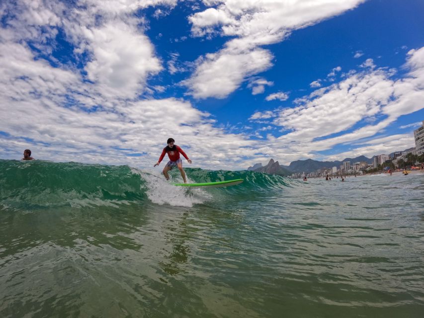 Surf lessons with local instructors in Copacabana/ipanema! - Photos and videos: the optional souvenir that can be worth it