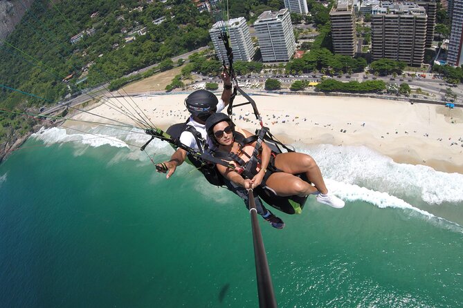 Tandemflyrio paragliding, Rio de Janeiro - The flight views over São Conrado, Pedra da Gávea, and Pedra Bonita