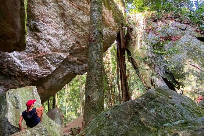 Tijuca Forest Hike - Waterfalls & Caves, Nature & Wild Life! - Guides are the real engine of the day