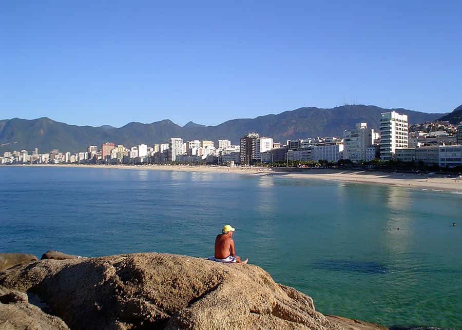 Tour Arpoador Sunset: Copacabana History & Stunning Sunset - Arpoador Peninsula: the sunset you came for