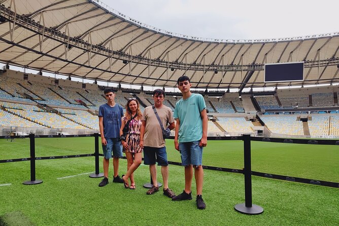 Tour Maracanã - Guided tour inside the stadium - Safety and Practical Tips: What to Wear at Maracanã