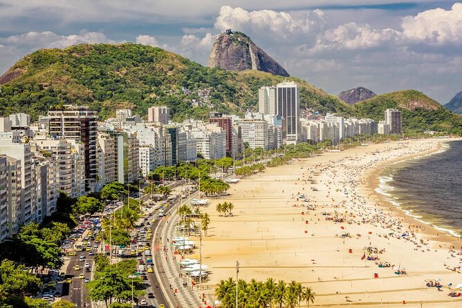 Transfer:Rio de Janeiro City Center -Galeão Airport (GIG) - What The “Private” Part Means During The Ride