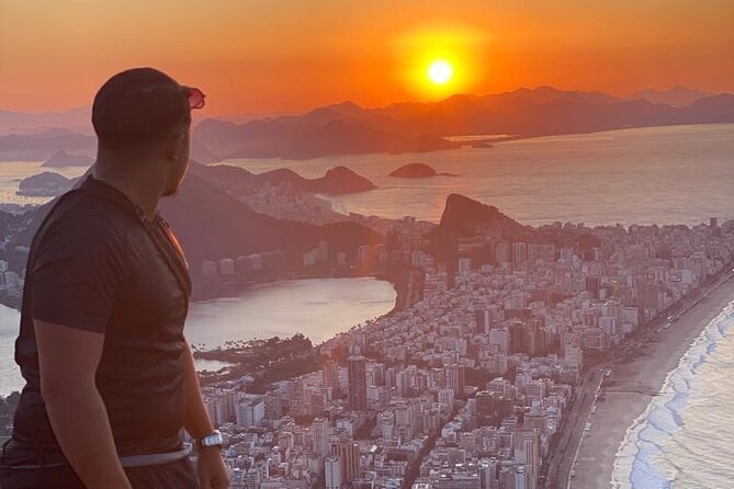 Two Brothers Hike in Rio de Janeiro At sunrise - The Summit Around 340 Meters: Photo Timing and Easy Wins
