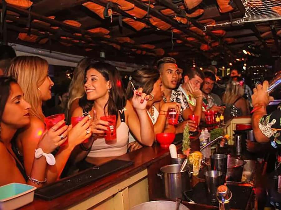 Unforgettable Boat Party - Key things that make this Rio Boat Party worth it