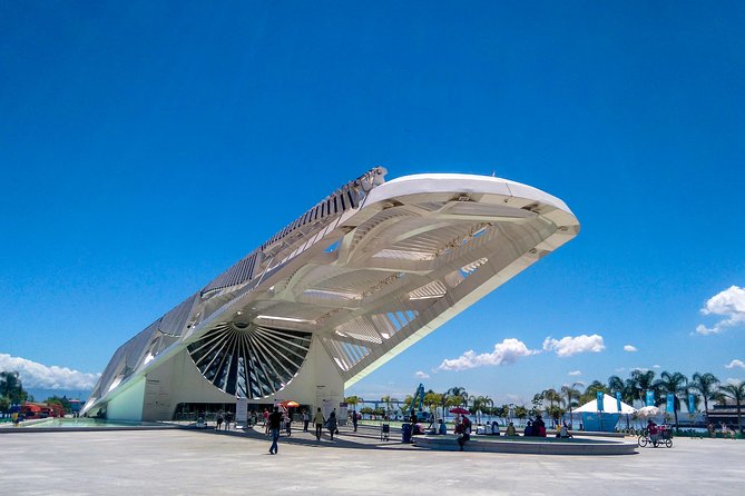 Visiting Museum of Tomorrow, Art Museum of Rio, and CCBB - Meeting Point in Copacabana and How Pickup Works