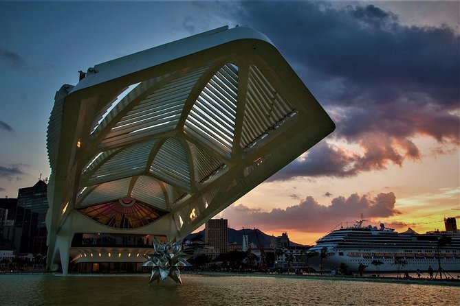 Visiting Museum of Tomorrow, Art Museum of Rio, and CCBB - How the Guide Changes the Experience
